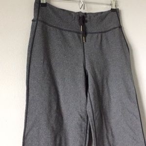 Lululemon Capri Pants Gray 6 or 8